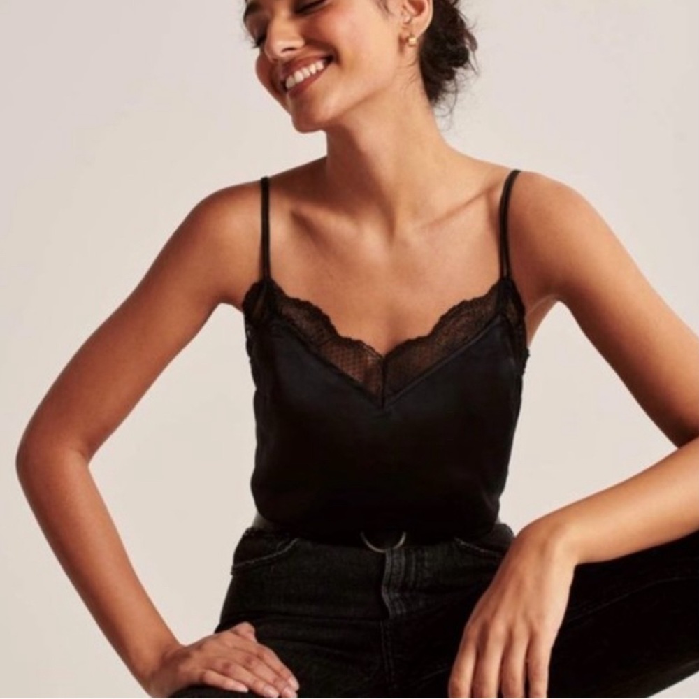 Abercrombie & Fitch Double Strap Lace-Trim Cami XS